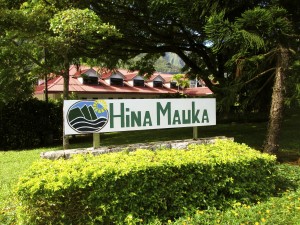 Hina Mauka sign